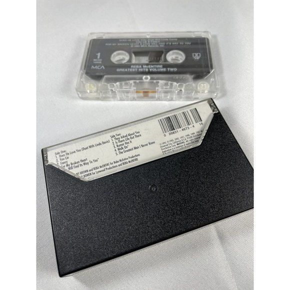 Reba McEntire Greatest Hits Volume Two Music Cassette TESTED & WORKS MCA - Picture 2 of 8